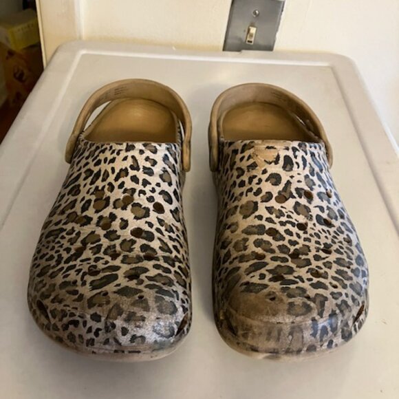 Camo Crocs-Like Rubber Sandals - Picture 3 of 3